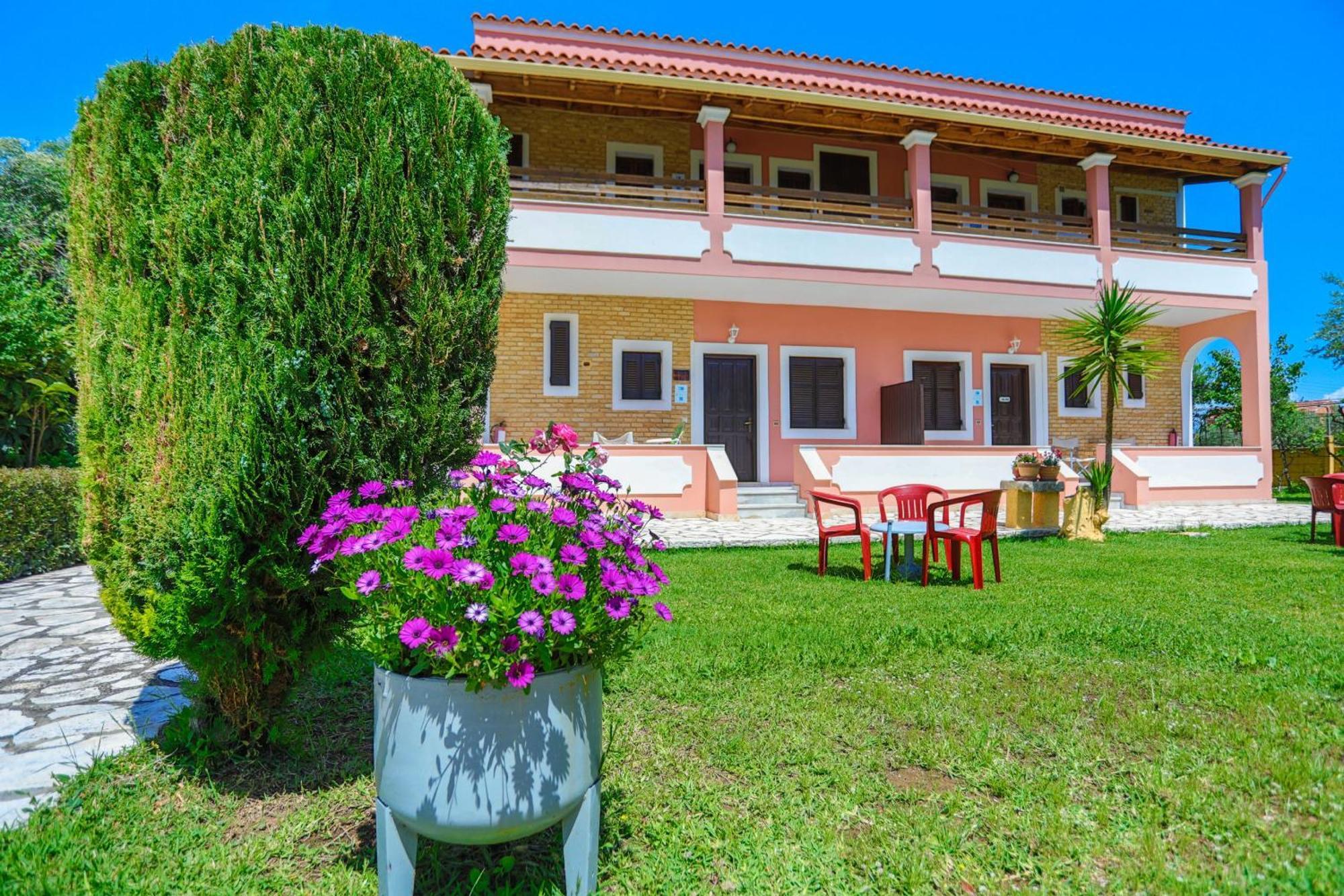 Amarylis Apartment Almiros Beach Exterior photo